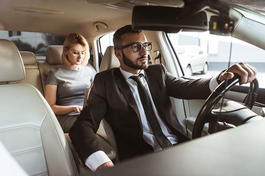 Factors to Consider When Renting a Car for a Business Trip